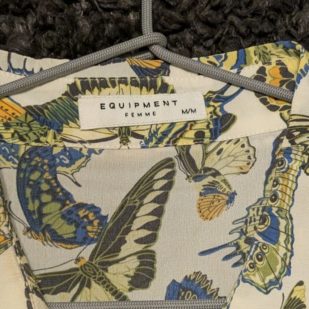 Equipment Multicolor Butterfly Print Blouse - Picture 5 of 7